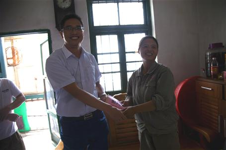 國(guó)慶中秋雙節(jié)慰問(wèn)，將職工的生活系心上