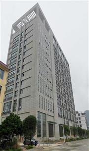 河池市職教中心實(shí)訓(xùn)綜合大樓通過(guò)竣工驗(yàn)收