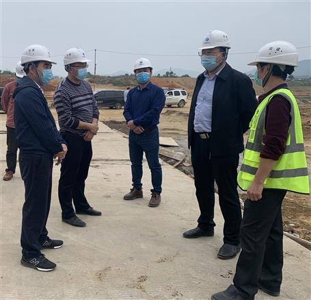 韋平：推動企業(yè)滿負荷運轉提升產能