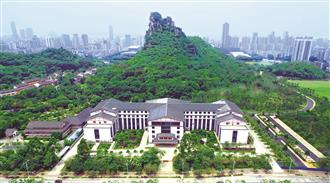 國(guó)家優(yōu)質(zhì)工程：柳州市老年活動(dòng)中心及1、2號(hào)門(mén)衛(wèi)室工程