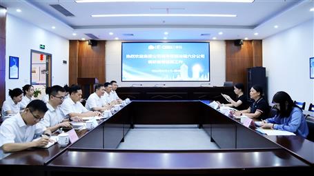 駱春燕到冶建第六分公司調(diào)研督幫結算工作