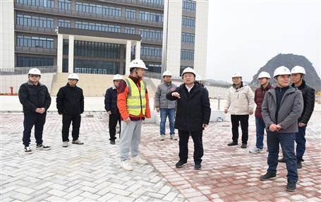 開工慰問鼓干勁 復(fù)工復(fù)產(chǎn)沖業(yè)績(jī)